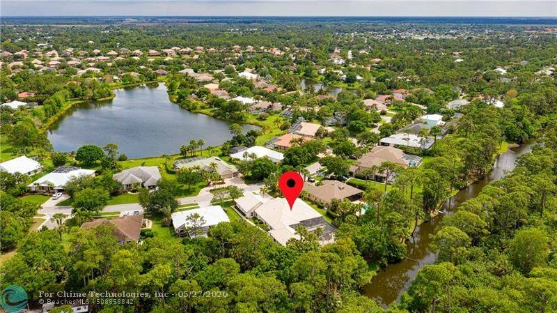 Stuart, FL 34997,8041 SW Yachtsmans Dr