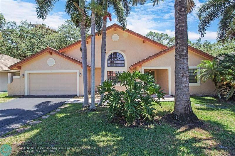 Davie, FL 33324,1760 E Oak Knoll Cir