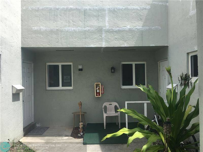 Hollywood, FL 33020,2151 Lincoln St