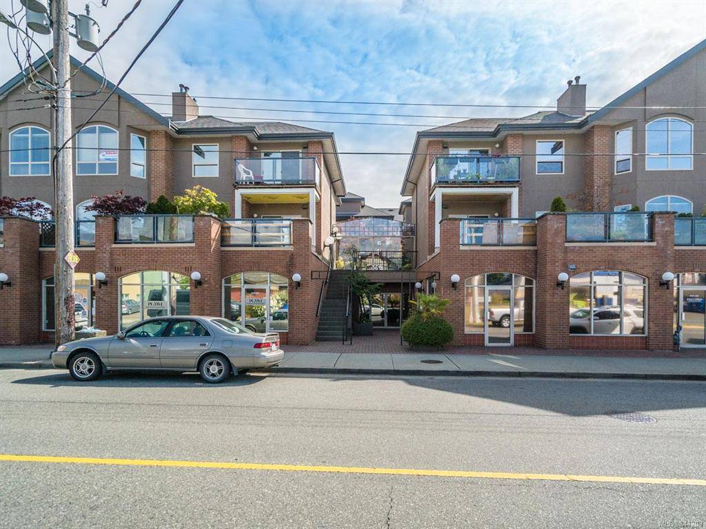 Nanaimo, BC V9R 2R5,360 Selby St #301