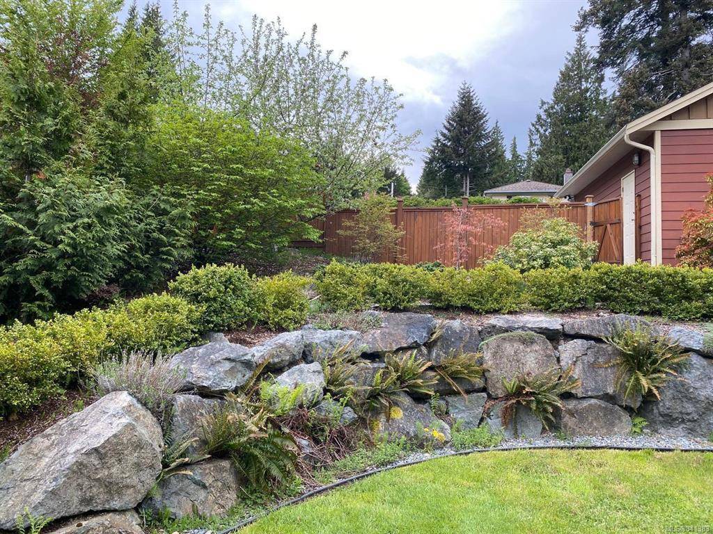 Nanaimo, BC V9R 6H5,336 Wessex Lane