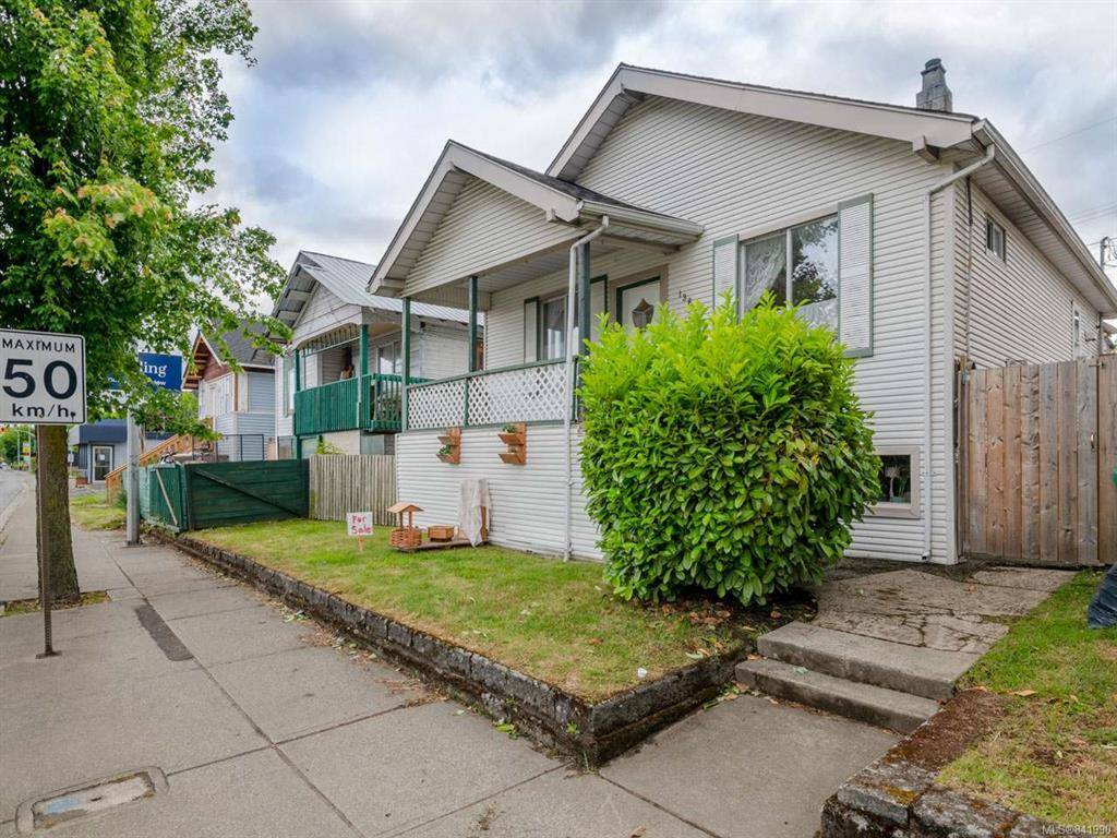 Nanaimo, BC V9R 4S9,136 Nicol St