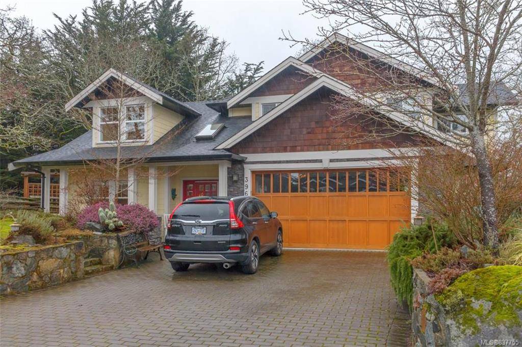 Saanich, BC V8P 0A1,3962 Stan Wright Lane