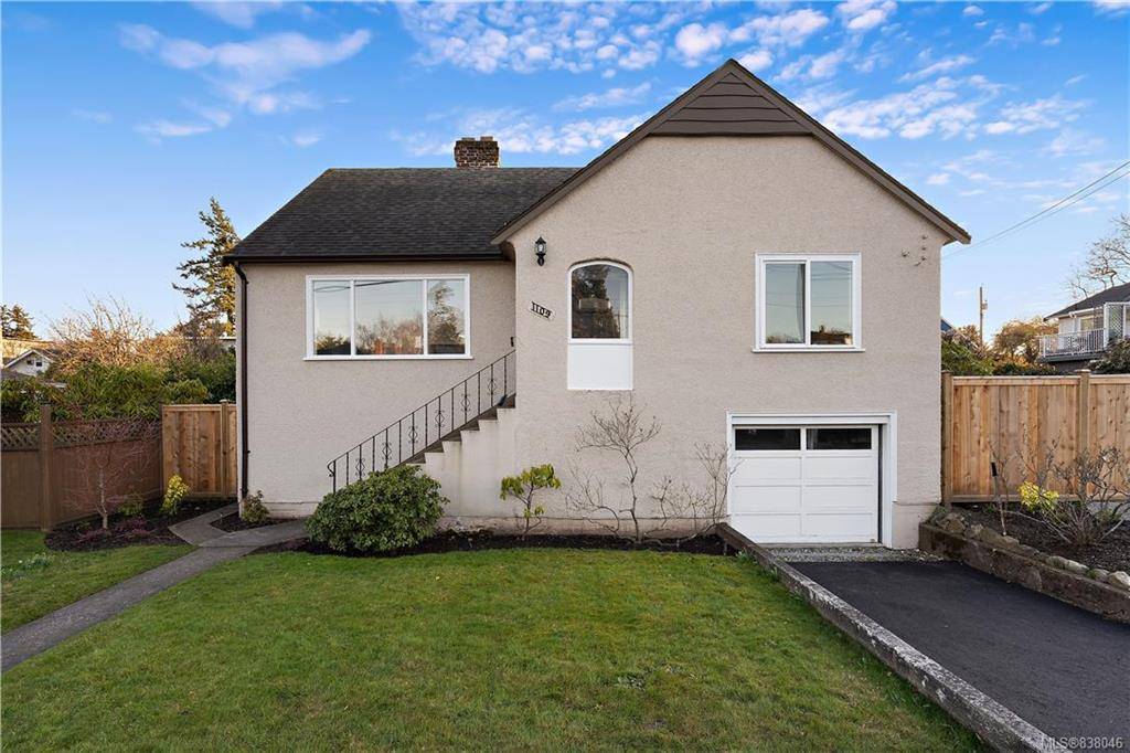 Esquimalt, BC V9A 5G3,1109 Lyall St