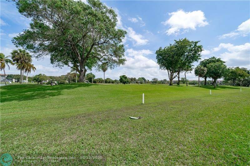 Pembroke Pines, FL 33027,551 SW 135TH AV  #206B