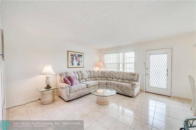 Pembroke Pines, FL 33027,551 SW 135TH AV  #206B