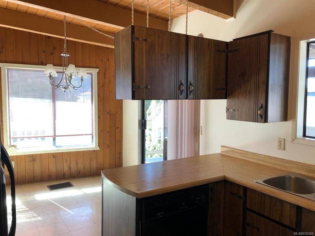 Nanaimo, BC V9T 4H7,4250 Clubhouse Dr