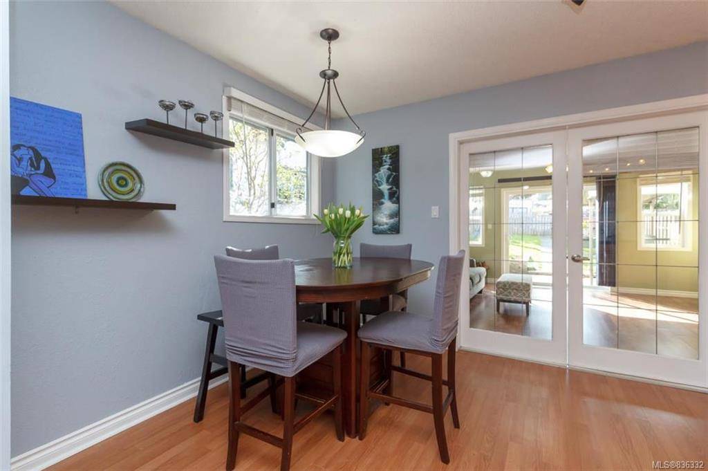Esquimalt, BC V9A 4P5,1025 Colville Rd