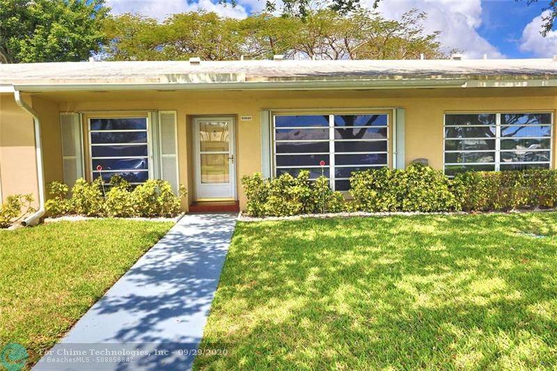 Boca Raton, FL 33433,20848 VINESTA CIRCLE  #303