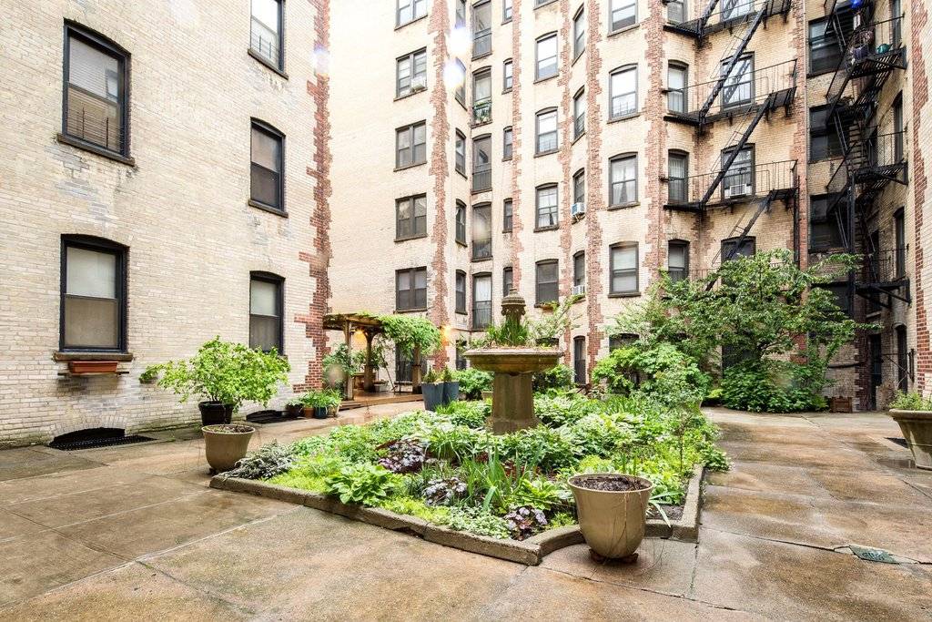 Brooklyn, NY 11215,78 Eighth Avenue #5D