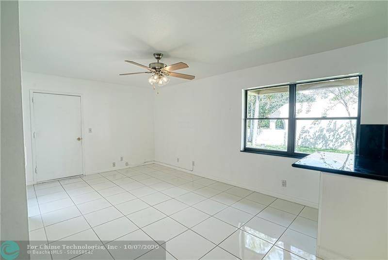 Weston, FL 33326,364 Fern Dr  #8-6