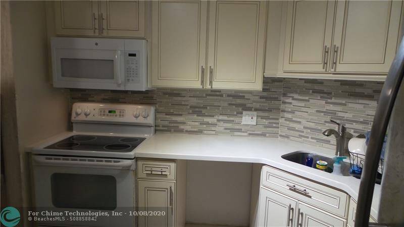 Lauderhill, FL 33319,3300 Spanish Moss Ter  #111