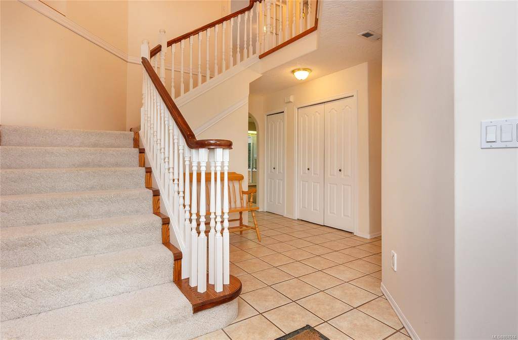 Duncan, BC V9L 5G8,6028 Columbine Rd