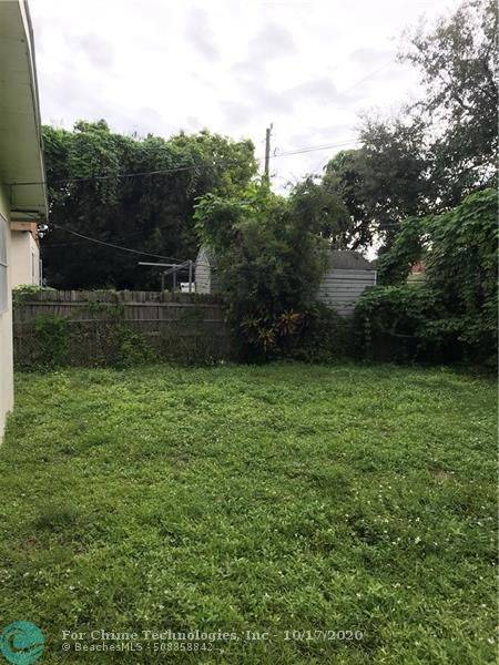 Miami, FL 33142,Address not disclosed