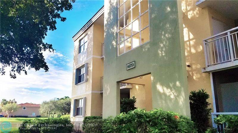 Cutler Bay, FL 33189,8670 SW 212th St  #204