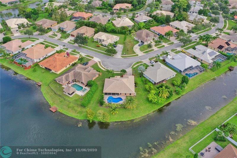 Royal Palm Beach, FL 33411,130 Cypress Trce