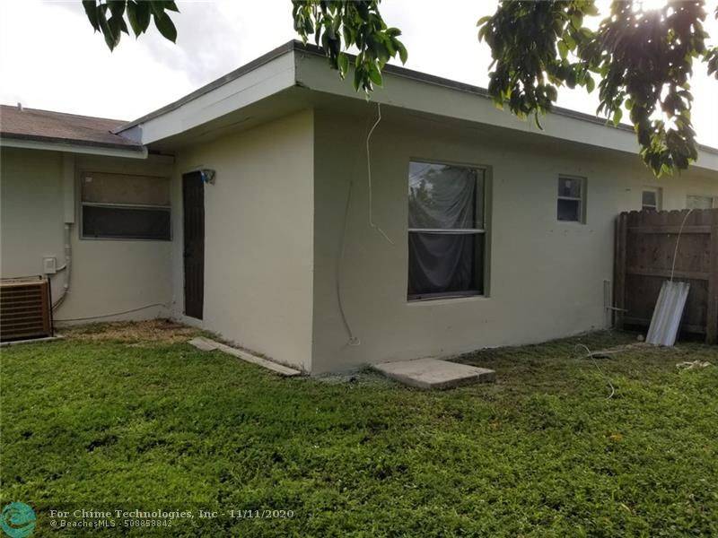 Lauderhill, FL 33313,5321-5325 NW 15th Ct