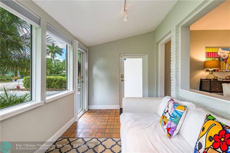 Wilton Manors, FL 33305,235 NE 21st St