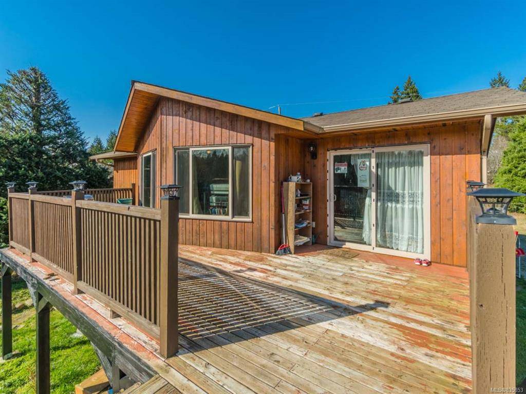 Qualicum Beach, BC V9K 2A5,454 Warder Cres