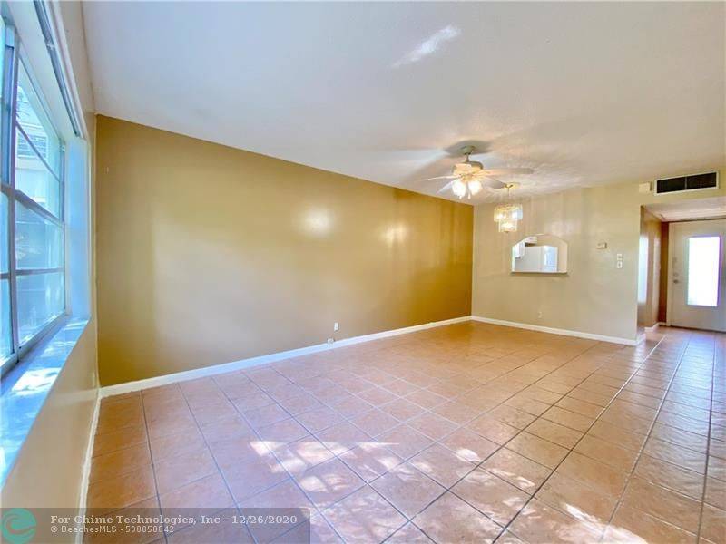 Lauderdale Lakes, FL 33313,5111 W Oakland Park Blvd  #110