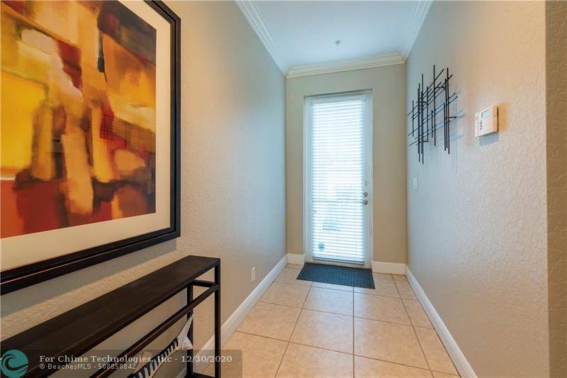 Fort Lauderdale, FL 33304,1782 NE 9th St #4