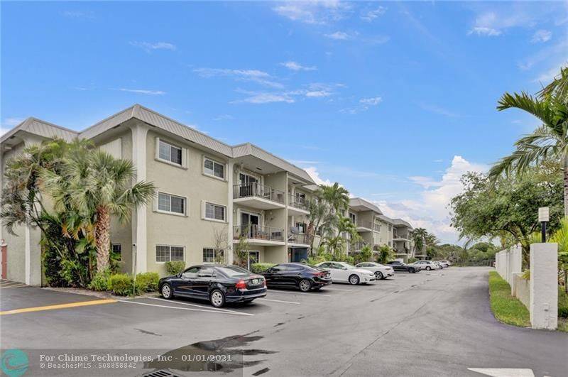 Wilton Manors, FL 33334,3004 NE 5th Ter  #310-C