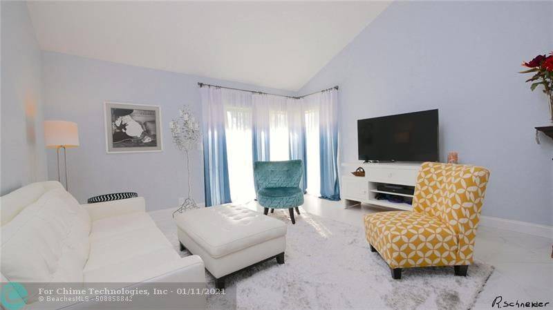 Lauderhill, FL 33319,3400 Rose Hill Way  #147