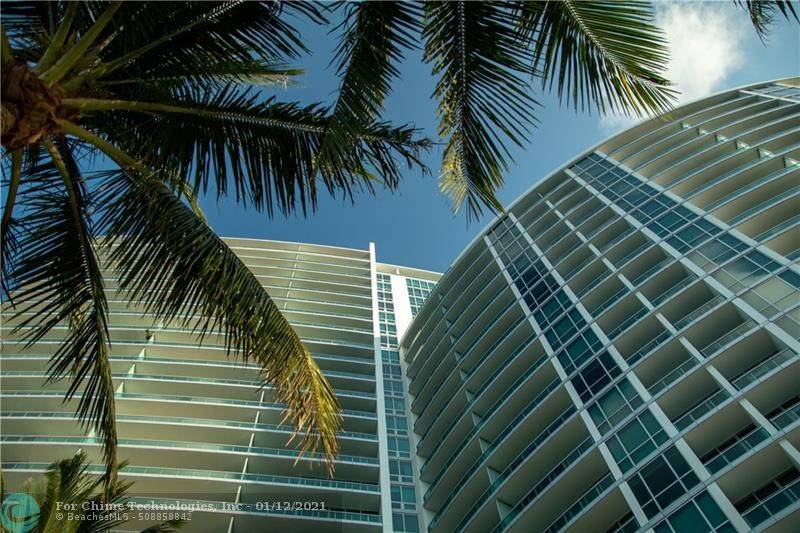 Bal Harbour, FL 33154,10295 Collins Ave  #1002