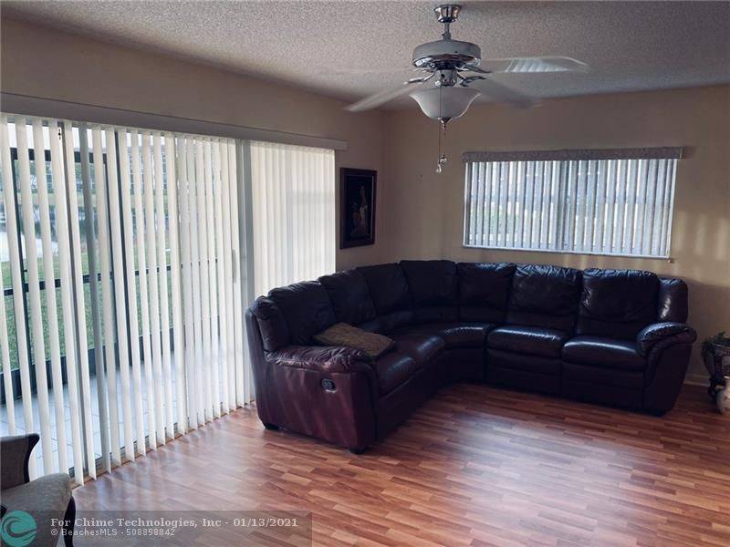 Pembroke Pines, FL 33027,650 SW 138th Ave  #112J