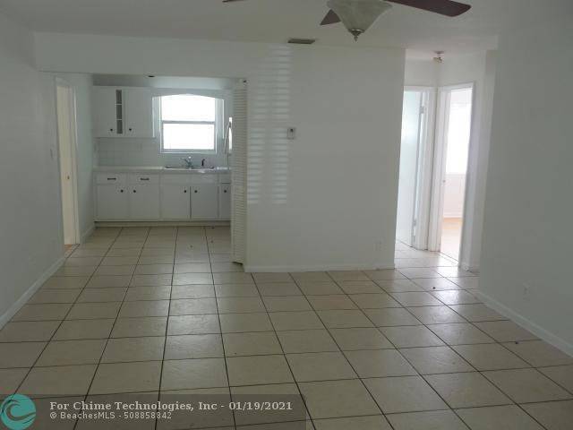 Lake Worth, FL 33462,705 W Mango Street