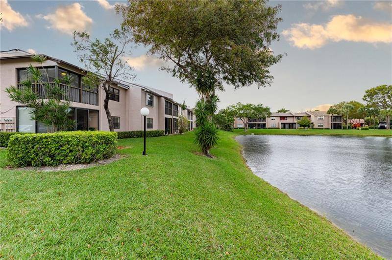 Boca Raton, FL 33428,21364 Cypress Hammock Dr  #1L