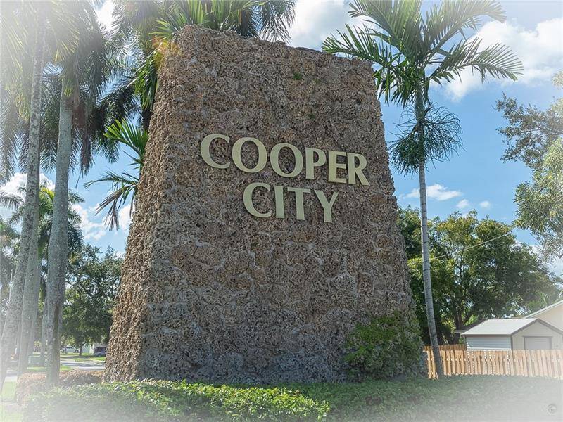 Cooper City, FL 33328,5024 SW 91st Ave