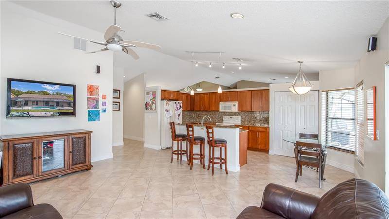 Plantation, FL 33322,10761 NW 18th Ct