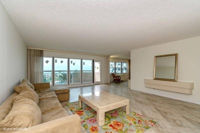 Lauderdale By The Sea, FL 33308,4900 N Ocean Blvd  #512