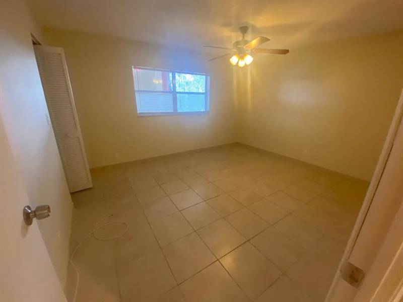 Lauderhill, FL 33319,6300 S Falls Circle Dr  #401