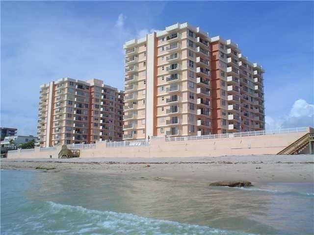 Highland Beach, FL 33487,4511 S Ocean Blvd  #203