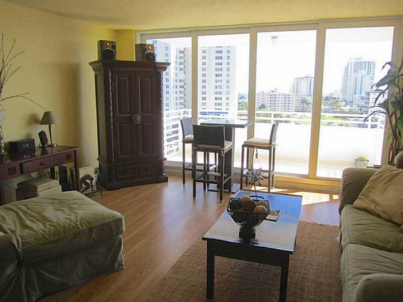 Fort Lauderdale, FL 33304,888 INTRACOASTAL DR  #8B