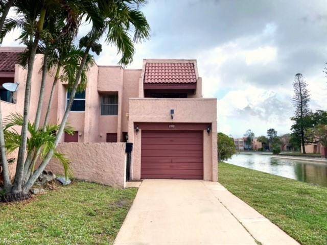 Lauderhill, FL 33313,1748 NW 58th  #1