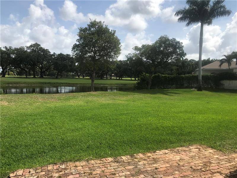 Davie, FL 33328,3605 W Bell Dr  #59