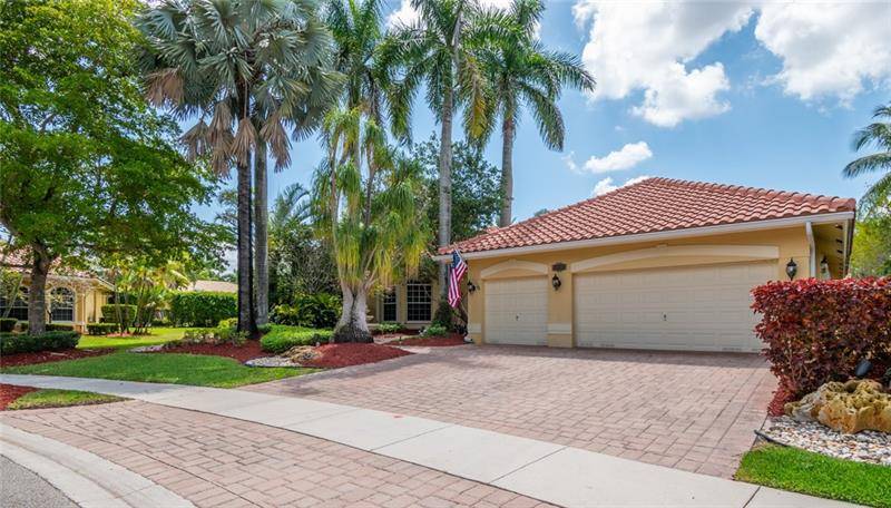 Weston, FL 33327,2484 Poinciana Ln