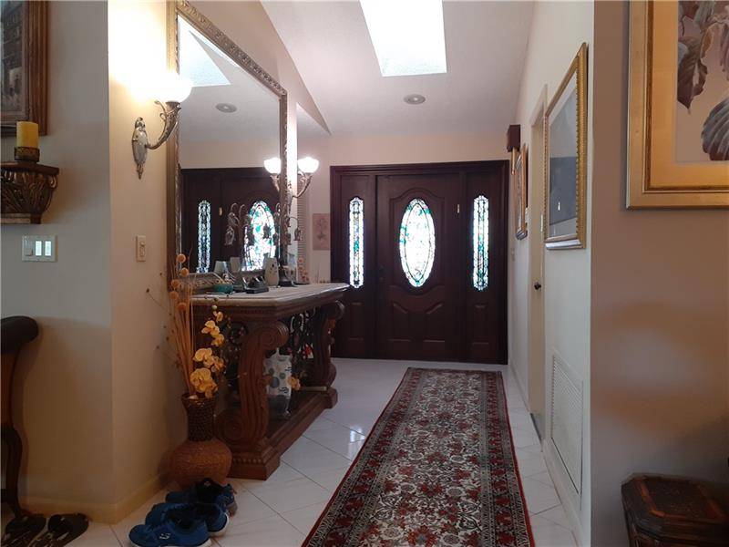 Tamarac, FL 33321,7054 Golf Pointe Cir