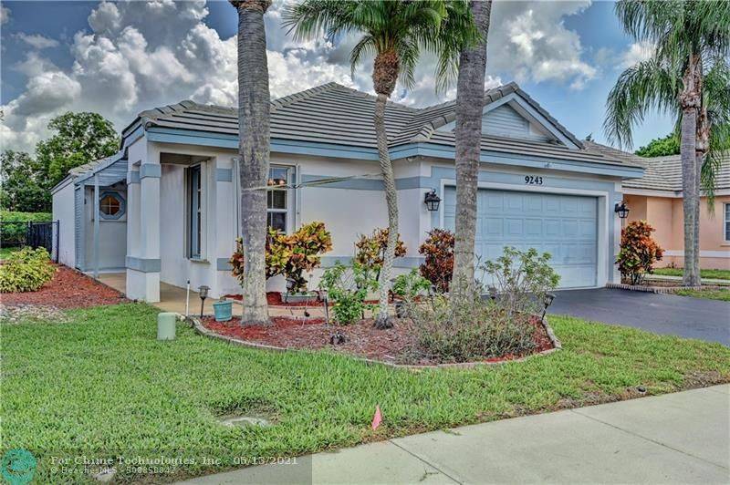 Davie, FL 33328,9243 Arborwood Cir