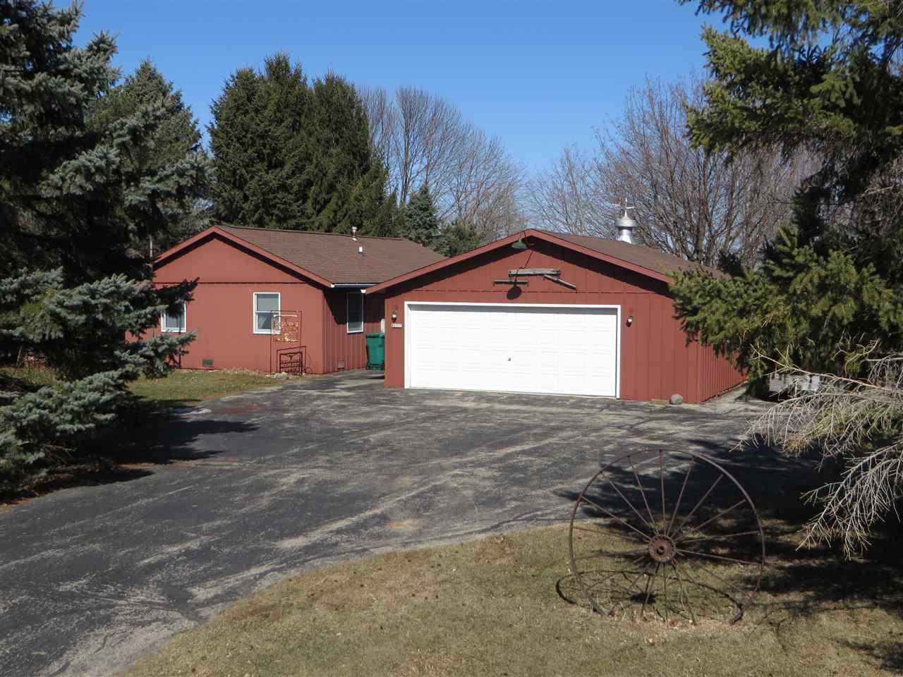 Markesan, WI 53946,W2712 Menominee Ct