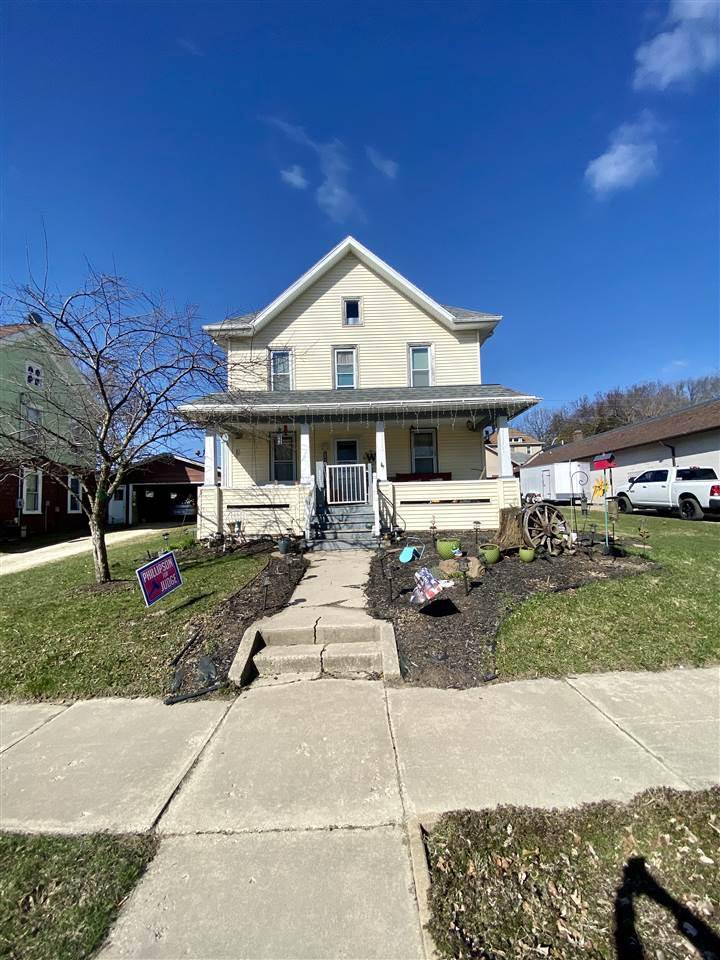 New Glarus, WI 53574,113 2nd St