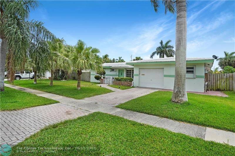 Deerfield Beach, FL 33441,824 SE 16th Ct