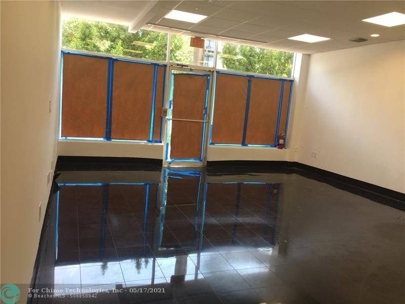 Miami Beach, FL 33139,711 5th St  #705