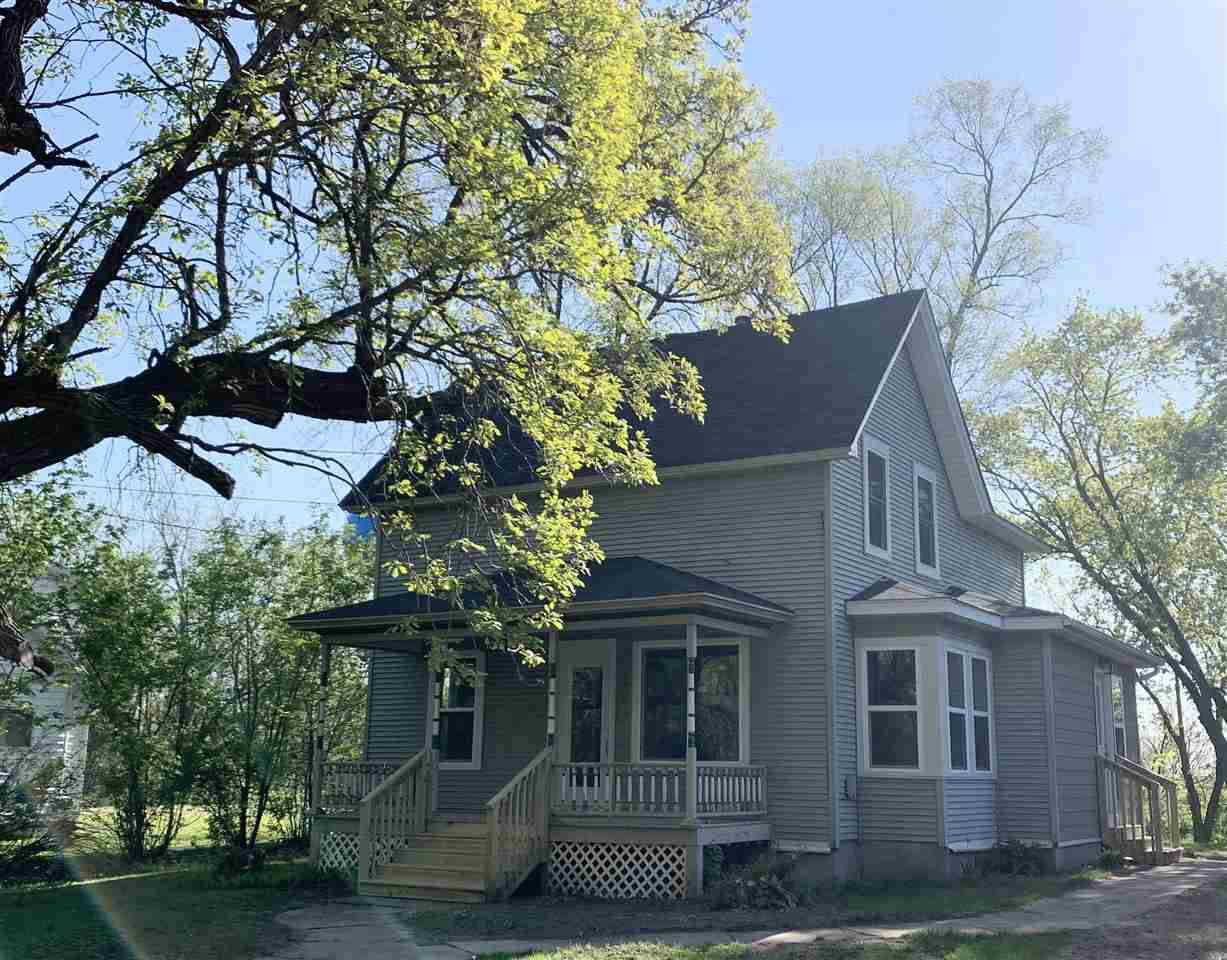 Omro, WI 54963,1020 S WEBSTER AVENUE