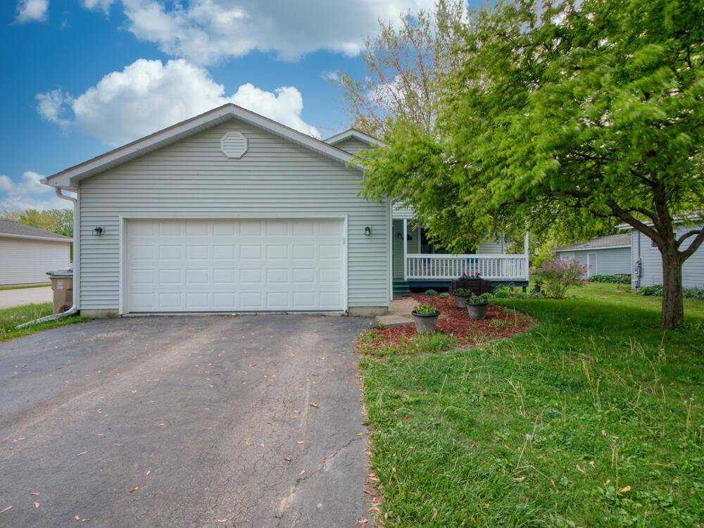 Pleasant Prairie, WI 53158,999 91st Pl