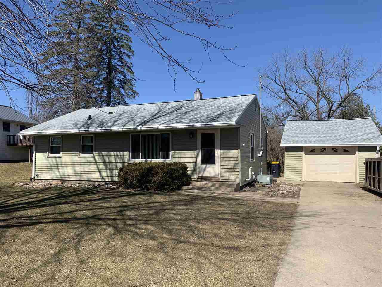 Tomah, WI 54660,1611 Bow St