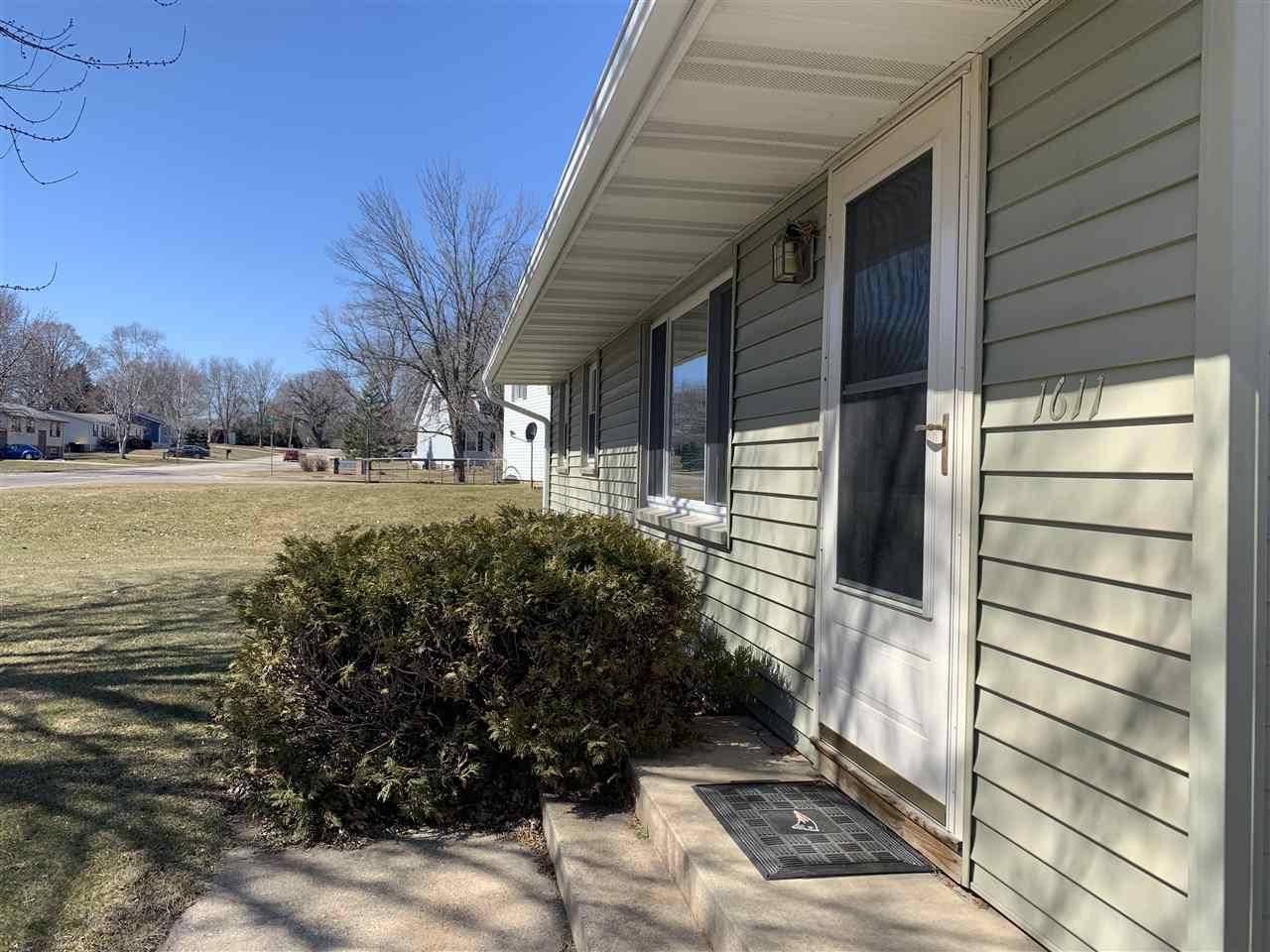 Tomah, WI 54660,1611 Bow St